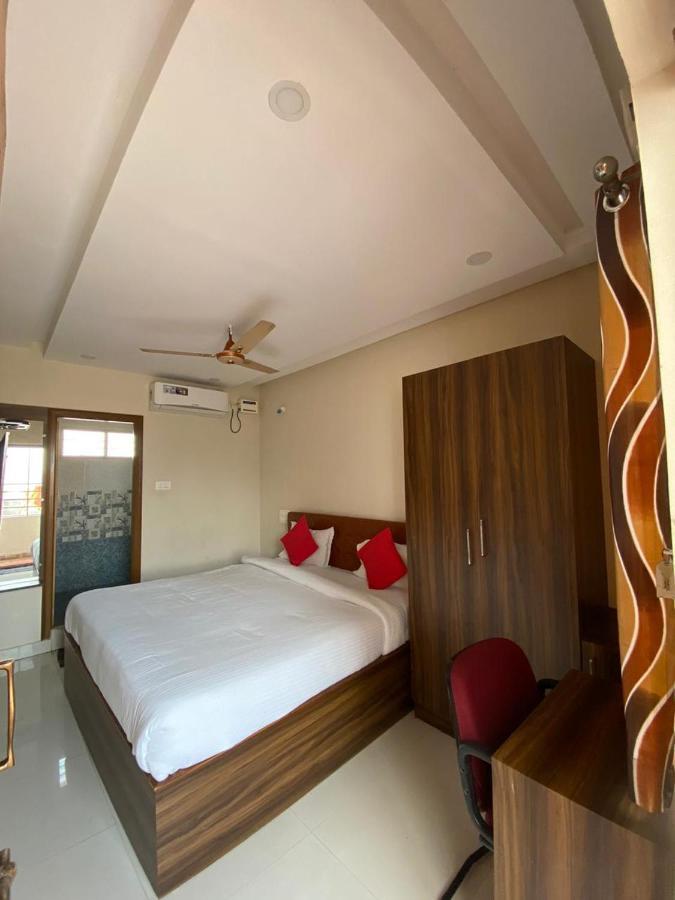 Hotel Renuka Visakhapatnam Luaran gambar